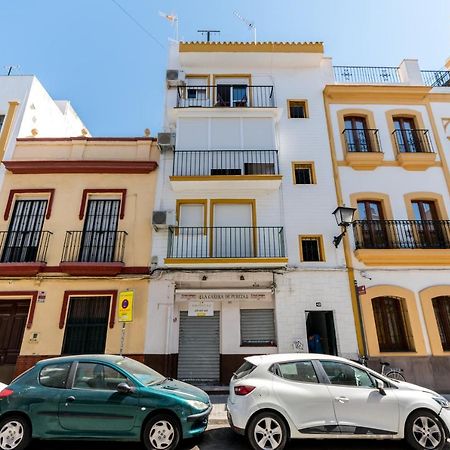 Holi-Rent Pureza Apartment Sevilla Bagian luar foto
