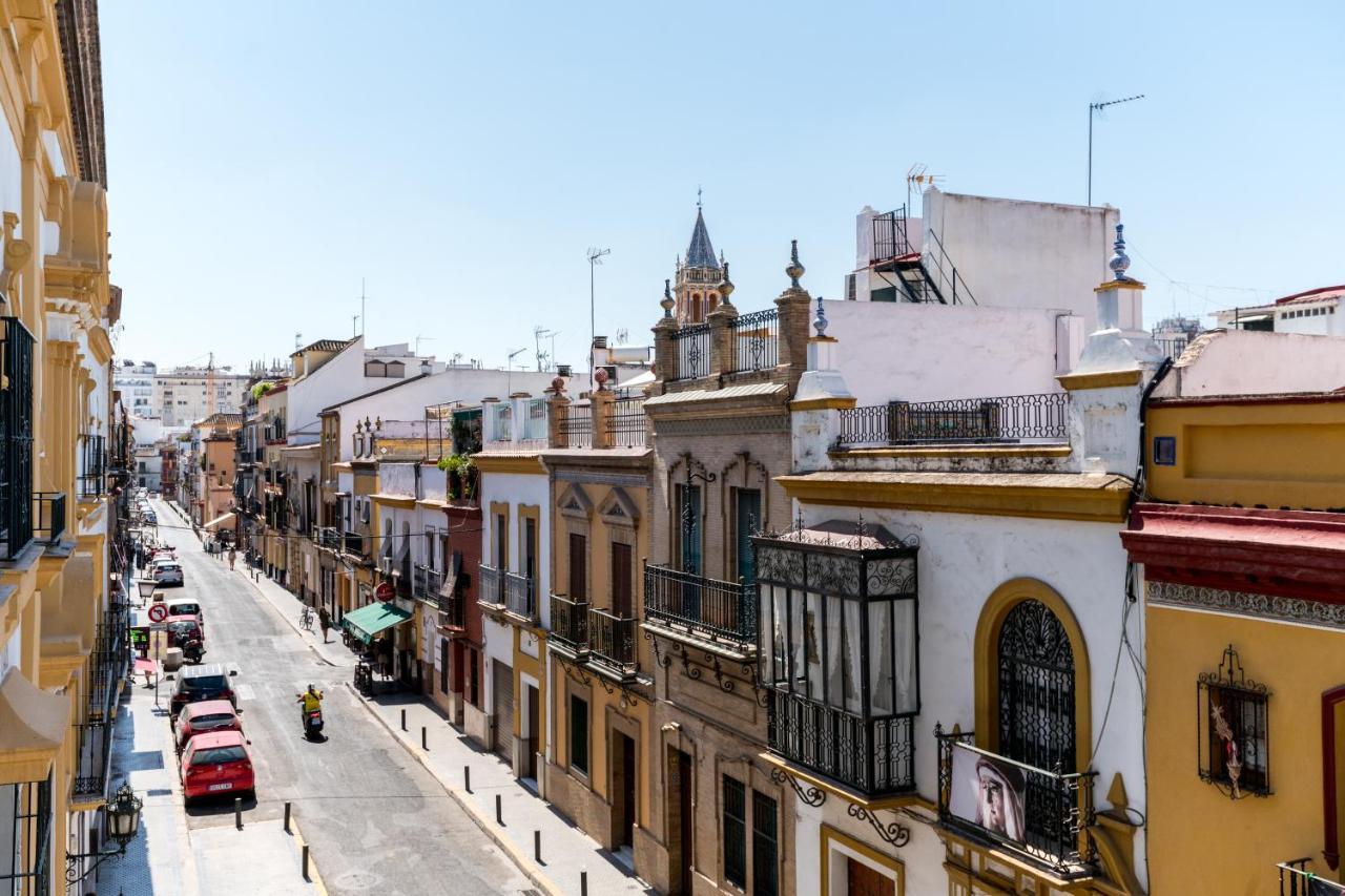 Holi-Rent Pureza Apartment Sevilla Bagian luar foto